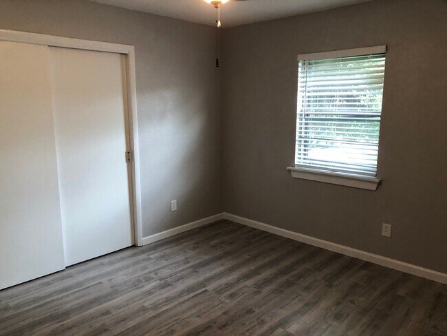 Bedroom 2 with nice sized closet - 509 Freestone Dr