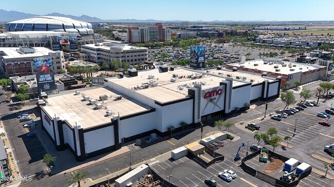 Building Photo - 10432 W Avalon Dr