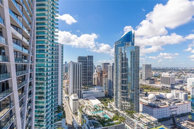 Building Photo - 1040 Biscayne Blvd