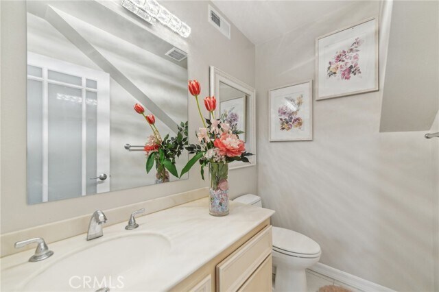 Building Photo - 17675 Rainglen Ln