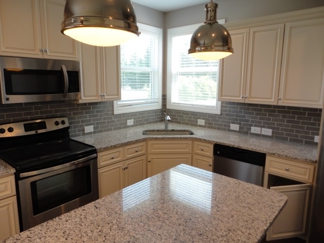 Building Photo - 108 Occidental Dr