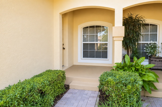 Building Photo - 8361 Miramar Way