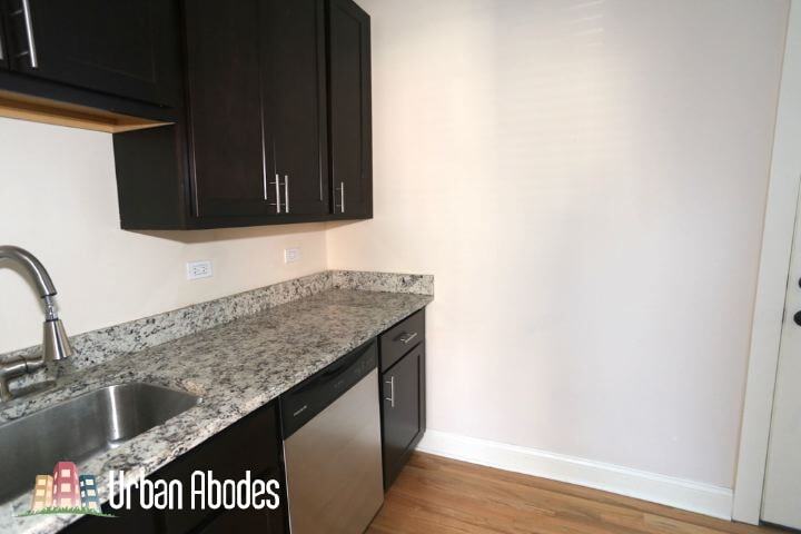 Building Photo - 4036 Ashland N Ave