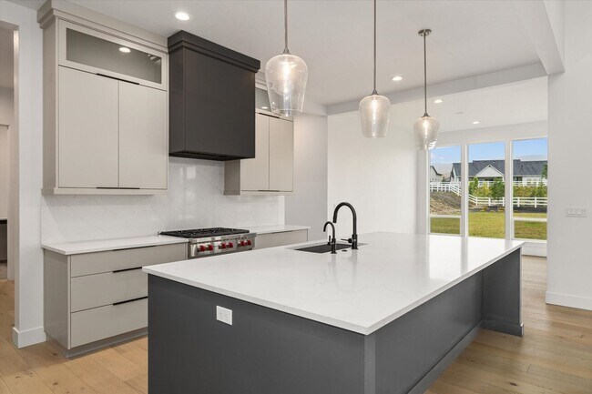 Building Photo - Luxury Rental | Dry Creek Ranch Estates