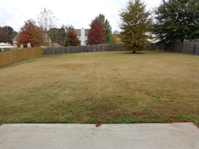 Building Photo - 812 Buffington Way