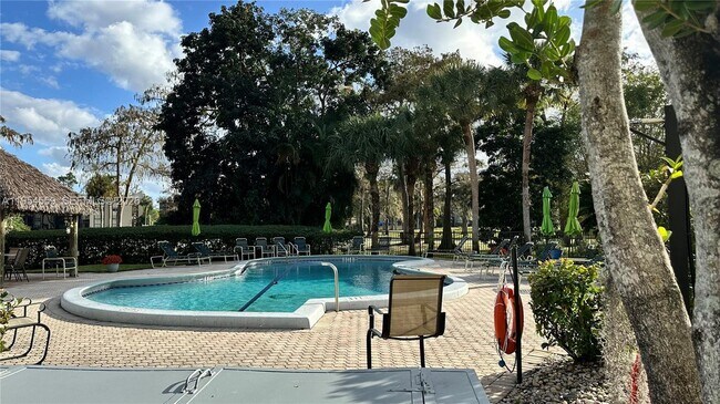 Building Photo - 6200 NW 44th St