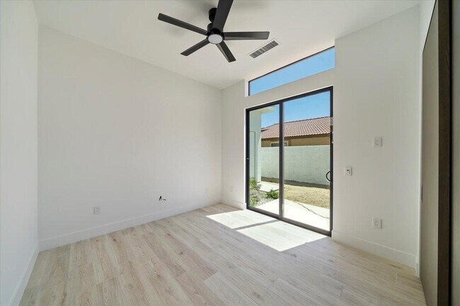 Building Photo - 78525 Orcabessa Dr