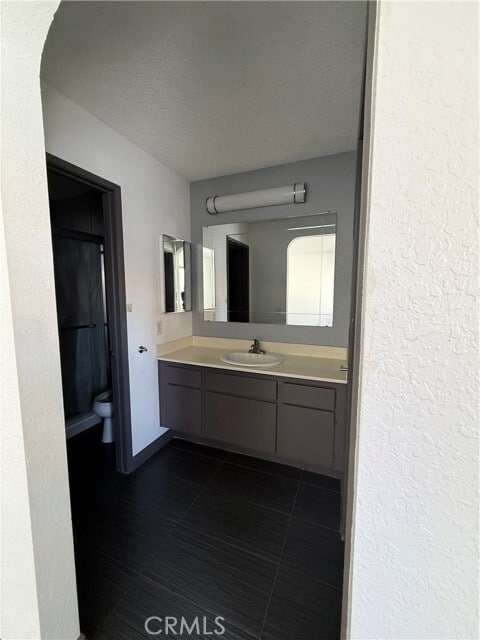 Building Photo - 24316 Sylvan Glen Rd