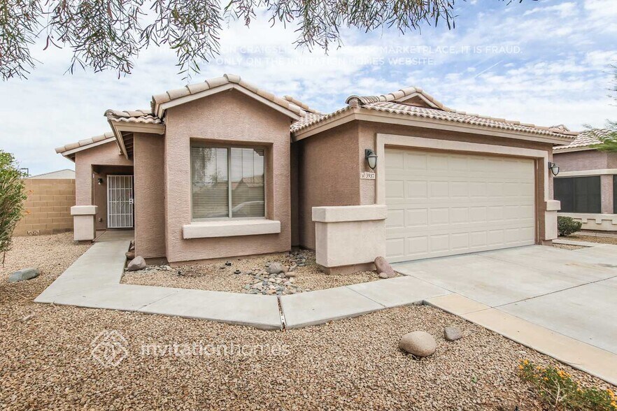 Building Photo - 3937 N 125th Dr