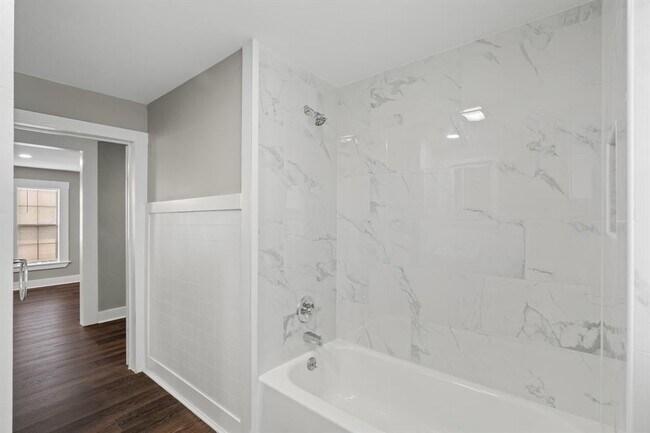 Building Photo - 5106 Muske Ln