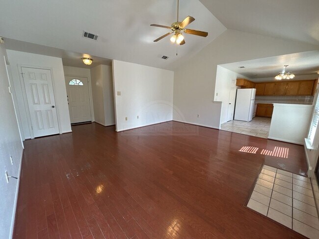 Building Photo - 3820 Water Oak Dr