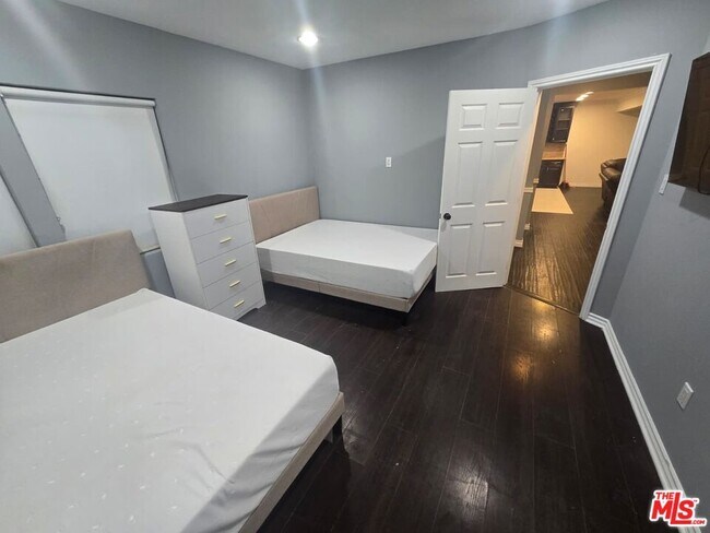 Building Photo - 19150 Topham St