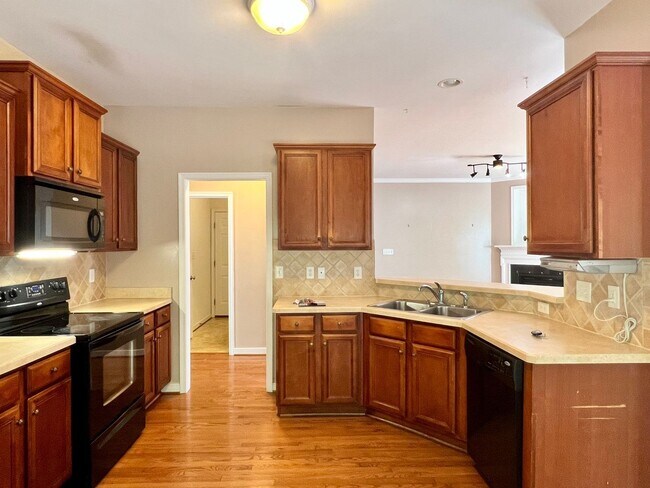 Building Photo - 14448 Ashleyville Ln