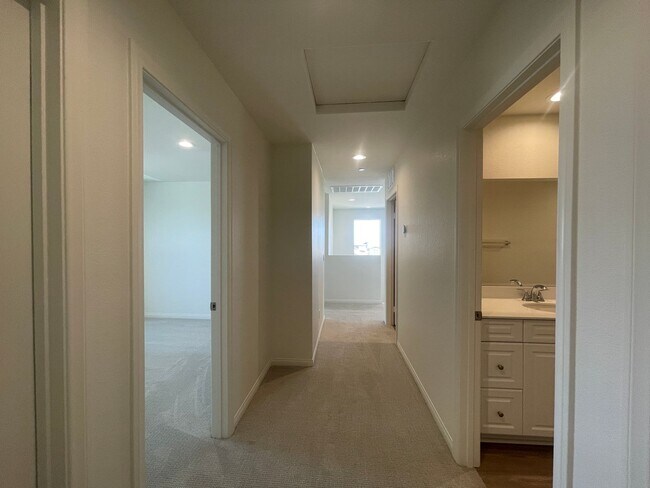 Building Photo - Victorville New Construction 5 bedroom!