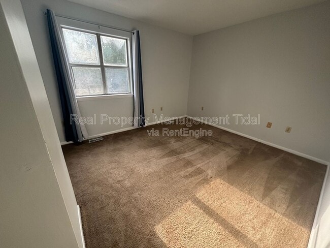 Building Photo - 12714 Woodside Ln