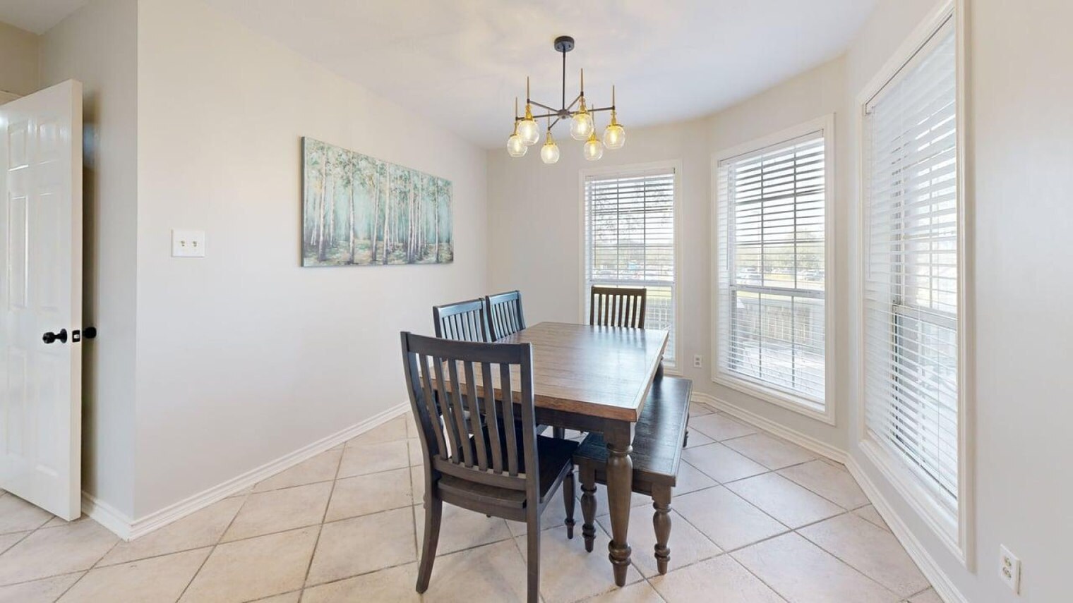 Building Photo - 1803 Fernhaven Cir