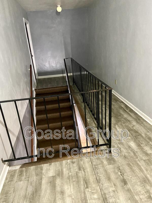 Building Photo - 1438 Kingston Ave