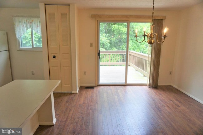 Building Photo - 12541 Laurel Grove Pl