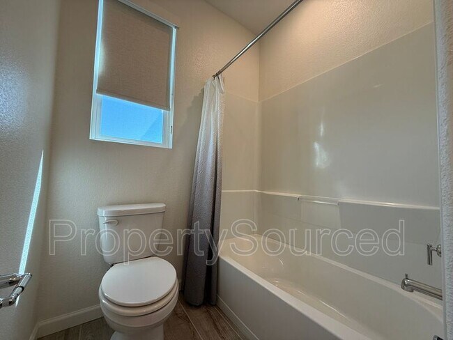 Building Photo - 2920 Reyva Dhillon Ln