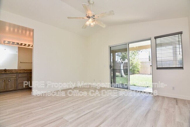 Building Photo - 40442 Clybourne Cir