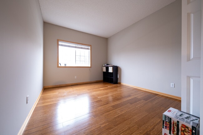 Building Photo - 9420 Marshall Rd