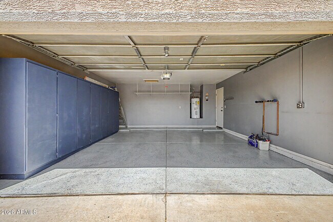 Building Photo - 14121 W Fieldings Ferry