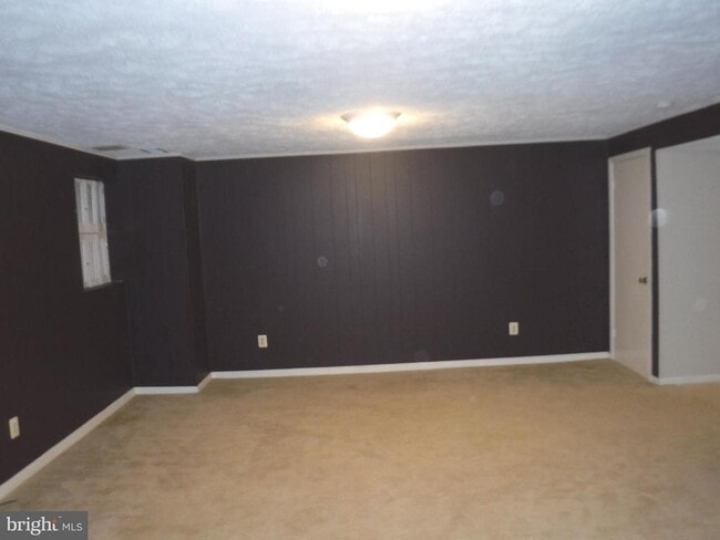 Building Photo - 8519 Forrester Blvd