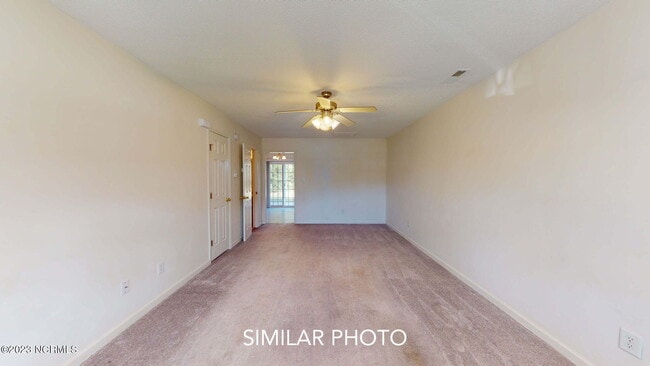 Building Photo - 104 E Coopers Ct
