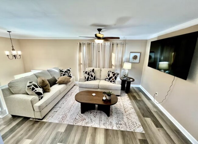 Building Photo - 9695 Whippoorwill Ln
