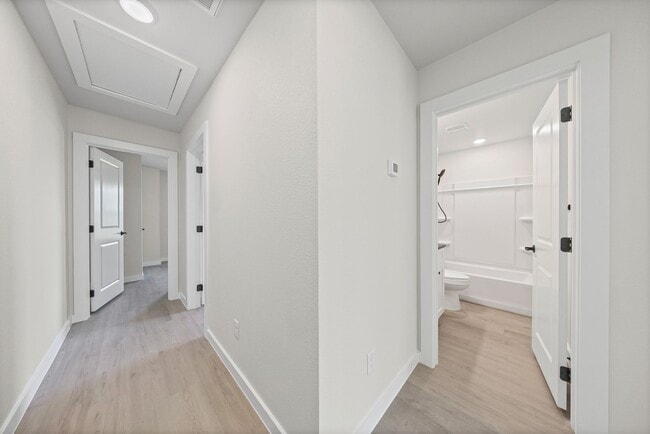 Building Photo - Brand New, Modern, and Ready for You in Temple, TX!