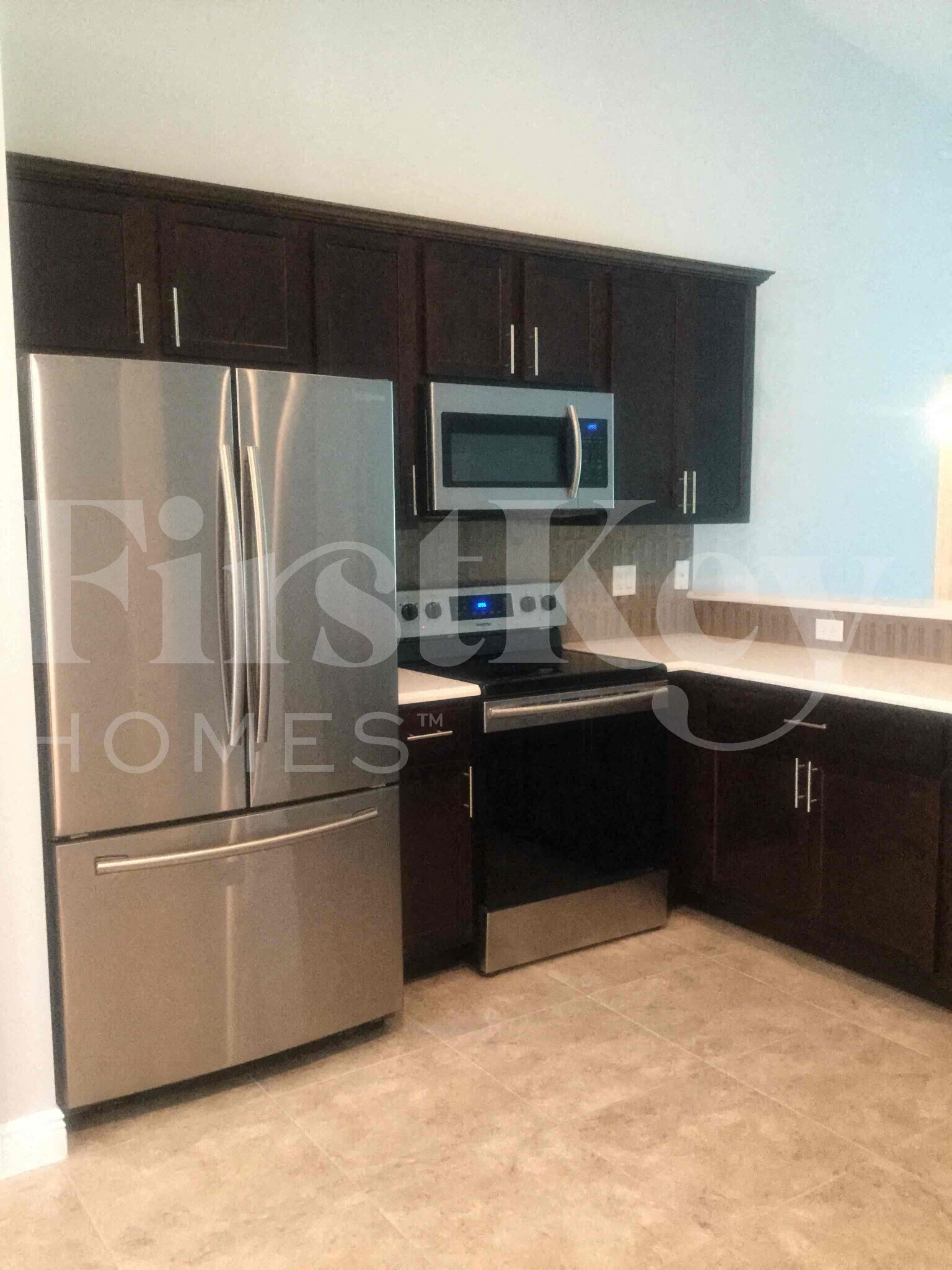 Building Photo - 328 SW Ridgecrest Dr