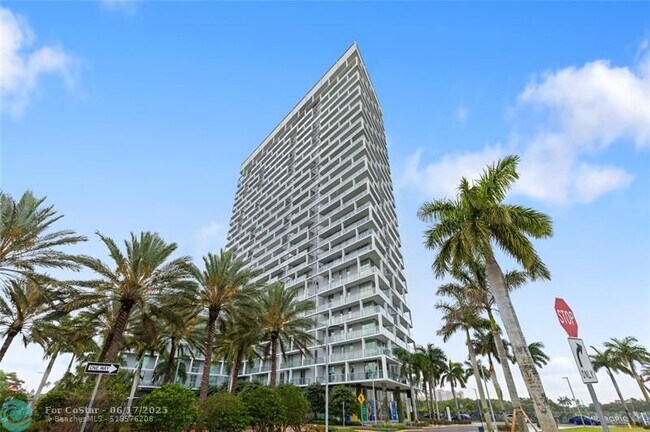 Building Photo - 2000 Metropica Wy