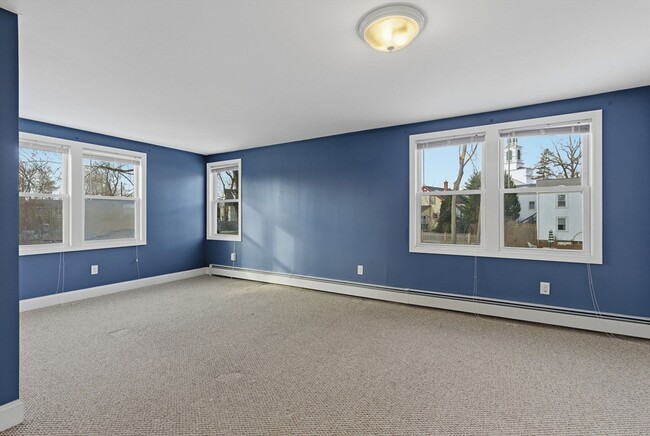 Building Photo - 45R South