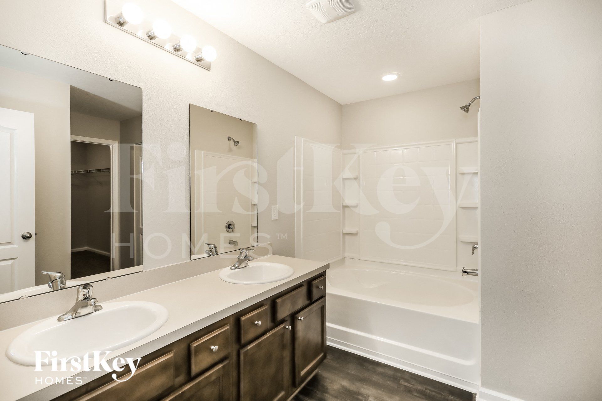 Building Photo - 3414 Canyon Falls Dr