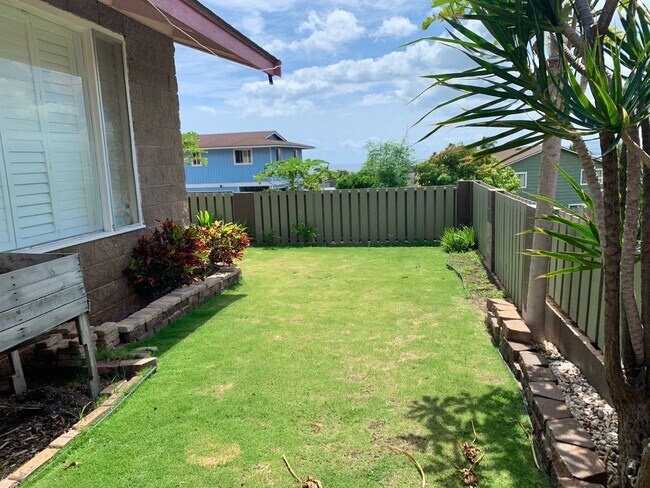 Building Photo - 938 Makiki St