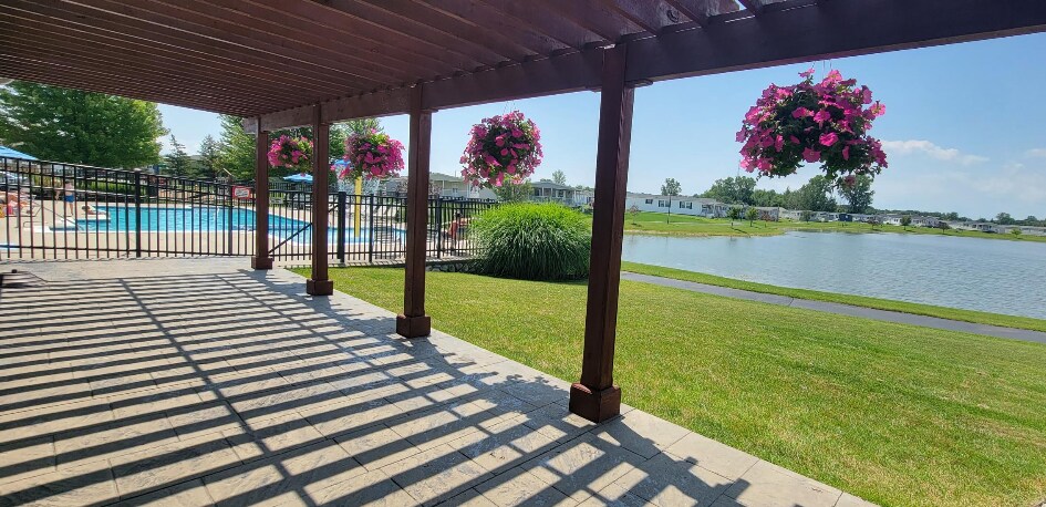 Building Photo - 37399 Sandstone Trl