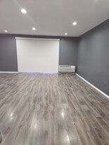 Building Photo - 19 E Palatine Rd