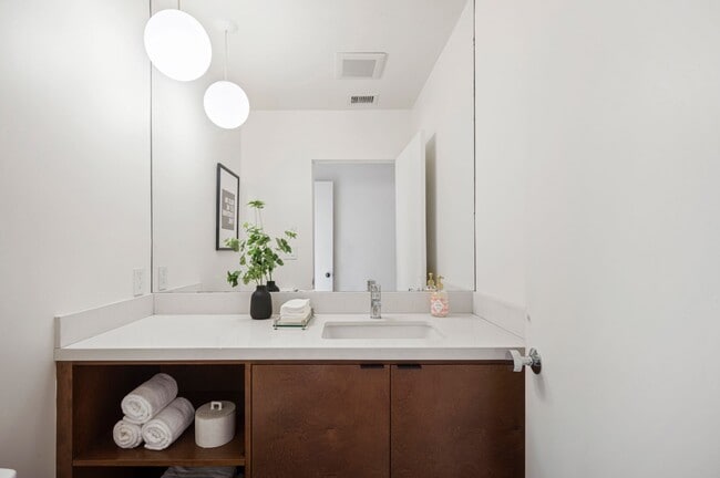 Building Photo - 3772 San Rafael Ave