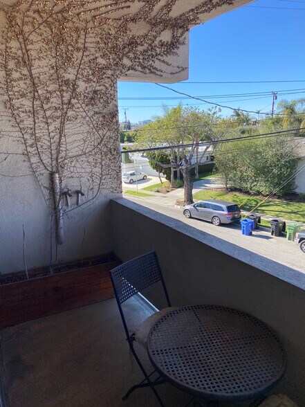 Building Photo - 6601 Springpark Ave