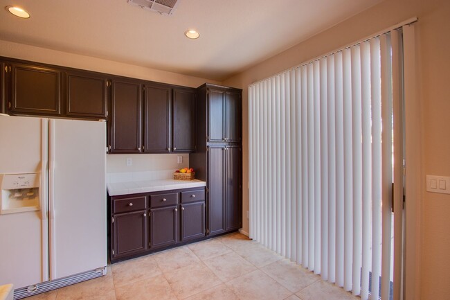 Building Photo - Summerlin west home