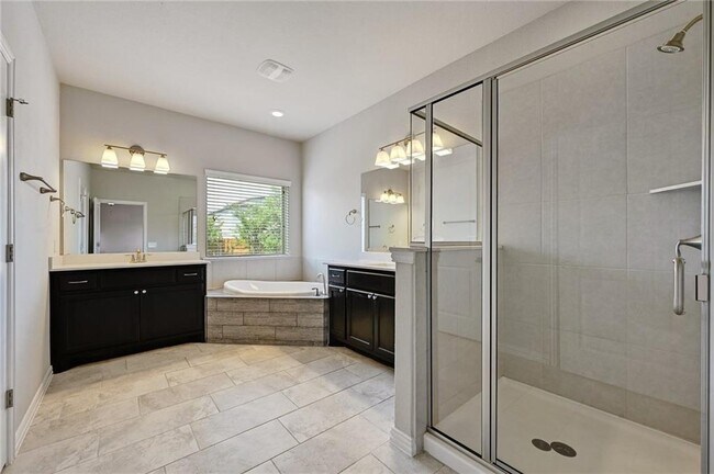 Building Photo - 8717 Blaze Dr