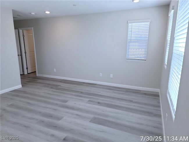 Building Photo - 3575 Credere Ln