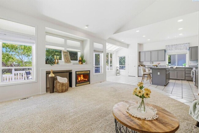 Building Photo - 2915 Sonoran Ct
