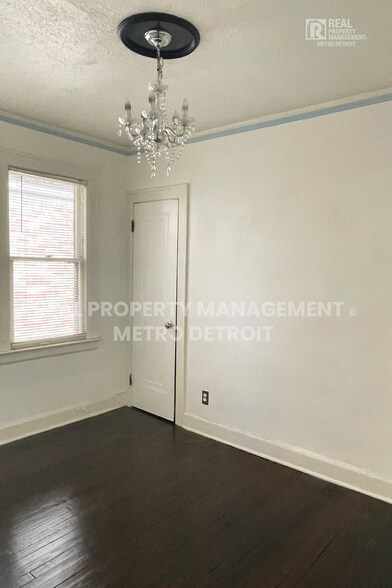 Building Photo - 5105 Grayton St