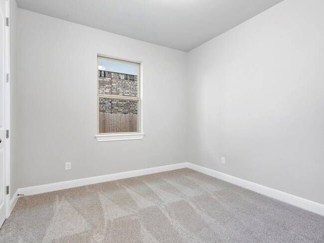 Building Photo - 2609 Enza Dr