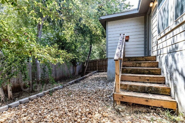 Building Photo - 11258 Casina View