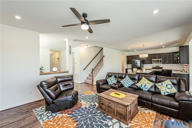 Building Photo - 8105 Lyman Ct