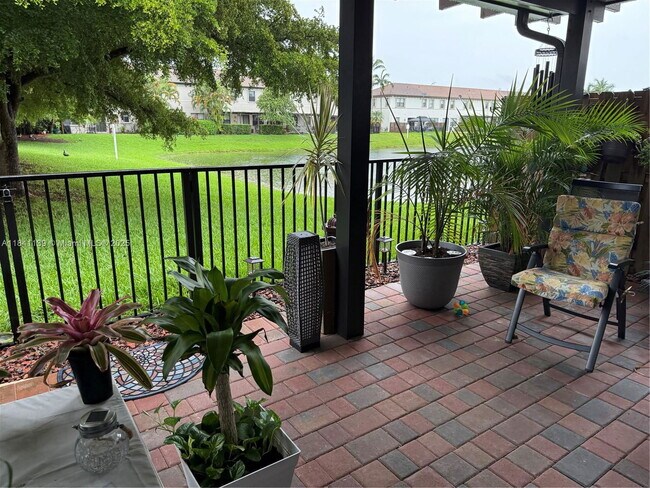 Building Photo - 11300 SW 236 Ln