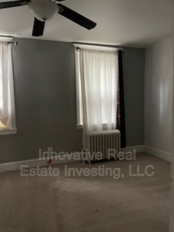 Building Photo - 4806 McKean Ave