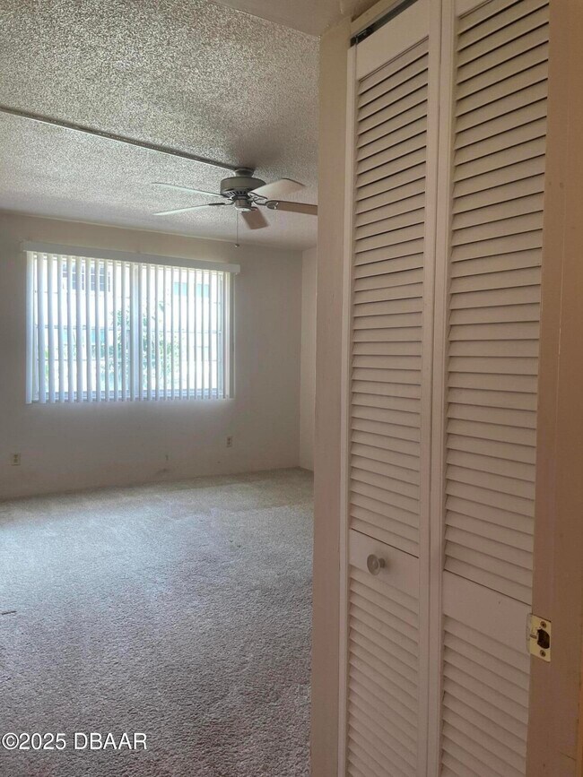 Building Photo - 2801 N Halifax Ave